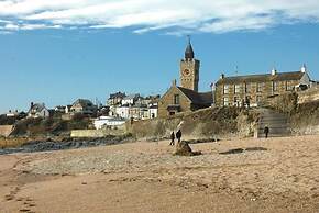 Captivating 5-bed House in Porthleven