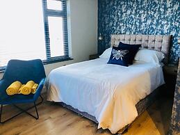 Captivating 5-bed House in Porthleven