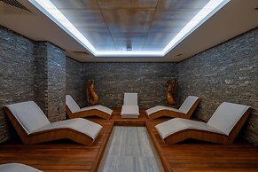 Pearly Hotel