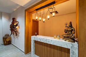 Pearly Hotel