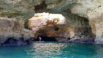 Albufeira Beach Cliffs House