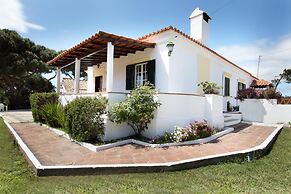 Farm on the Beach sea View 2 Steps From Lisbon