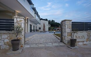 Sarah Luxury Rooms