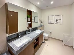 HiGuests - EMAAR 52-42