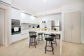 Private Garden Condo by Concierge4u