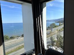 Şehrar Suit Hotel