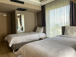 Şehrar Suit Hotel