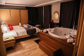 Şehrar Suit Hotel