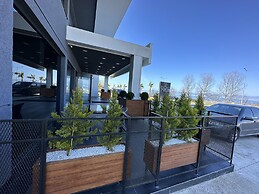 Şehrar Suit Hotel