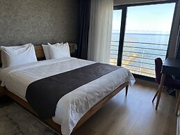 Şehrar Suit Hotel