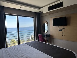 Şehrar Suit Hotel
