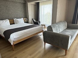 Şehrar Suit Hotel
