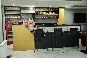 Şehrar Suit Hotel