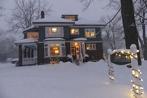 The Captain's House bed & breakfast