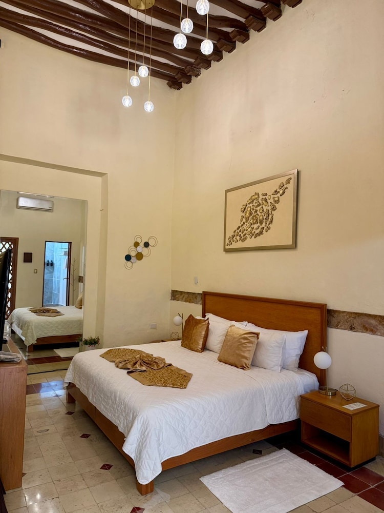 Kuxtal Hotel Boutique
