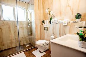 MegMara Luxury Suites Nyali