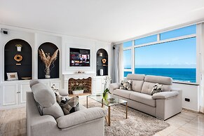 Ocean Vistas 24