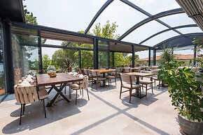 Cunda Pier Otel