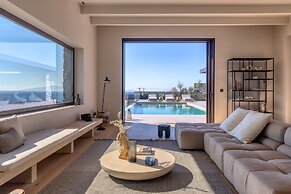 Untold Mykonos