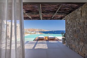 Untold Mykonos