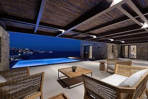 Untold Mykonos