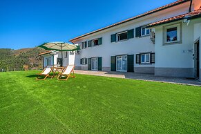 Central Suites Arouca