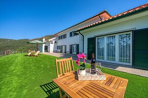 Central Suites Arouca