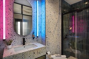 Coeo Peña Design Apartments