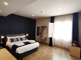 The Manoel Hotel