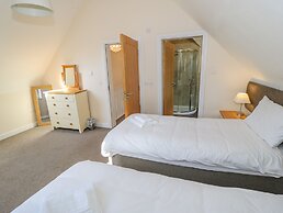 Oak Cottage