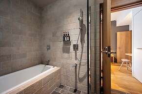 Kaku Place by H2 Life