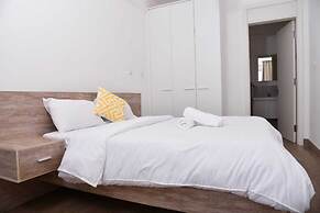 Stay.Plus Stylish Living Nova