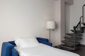 V Hotel