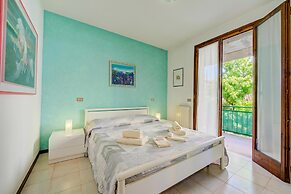 Cinzia Apartment Front Beach