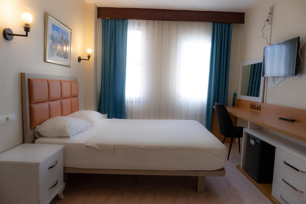 Arden Hotel