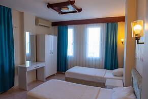 Arden Hotel