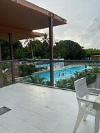 Dreamer Beach Club