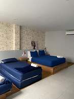 Dreamer Beach Club