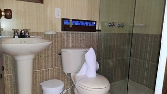 Hotel Las Rocas Resort