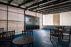 JPOD Capsule Hotel
