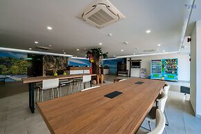 JPOD Capsule Hotel