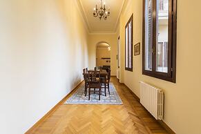 Duomo Luxury House by Mmega