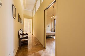 Duomo Luxury House by Mmega