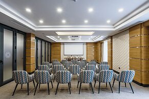 ATECA HOTEL SUITES