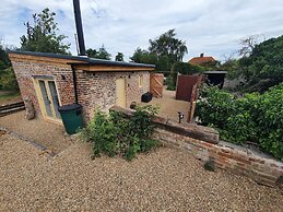 Swallow Studio