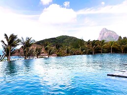 Orson Hotel & Resort Con Dao
