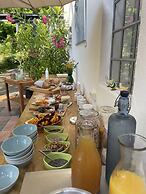 Østergård Kulter Bed & Breakfast