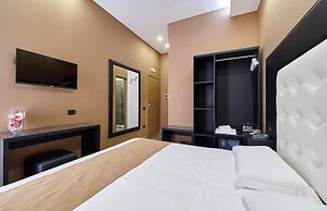 Sweet Central Hotel