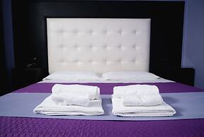 Sweet Central Hotel