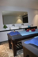 Devka Beach Resort